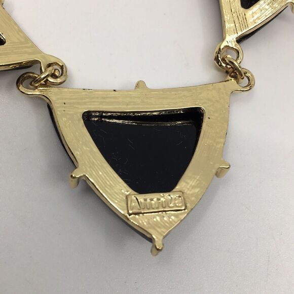 NWT Amrita Singh Bermuda statement necklace. Black and Gold Tone - Picture 13 of 16